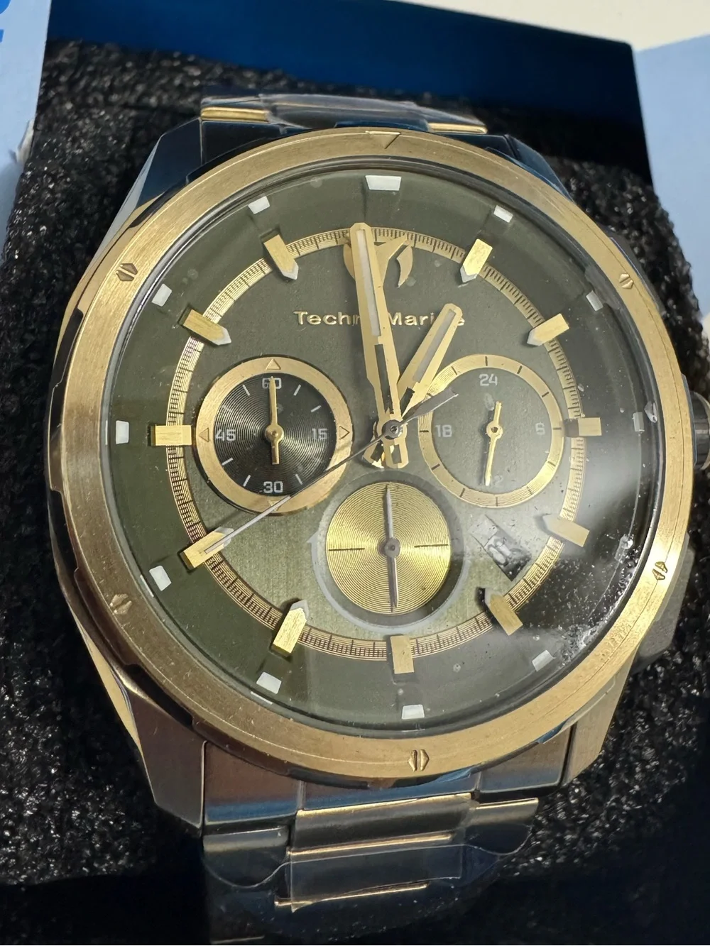 TechnoMarine Ocean Nomad Men's Watch 43mm. Gold Tone TM 318095 w/SE Case